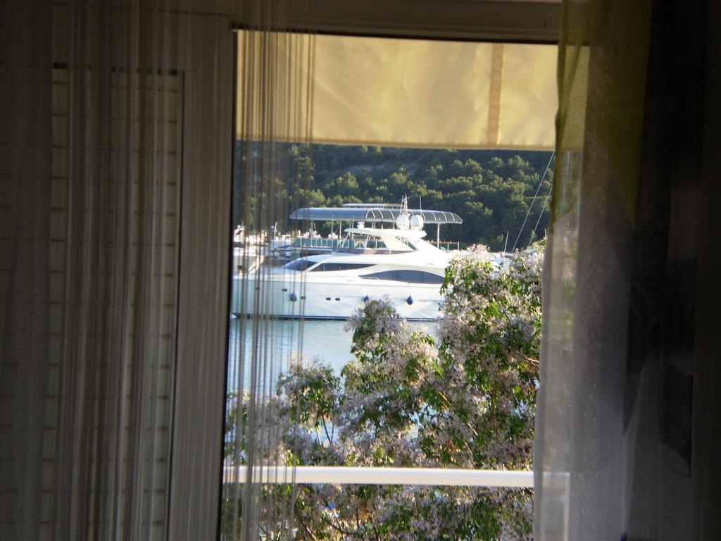 Apartments Vala ロゴズニッツァ エクステリア 写真