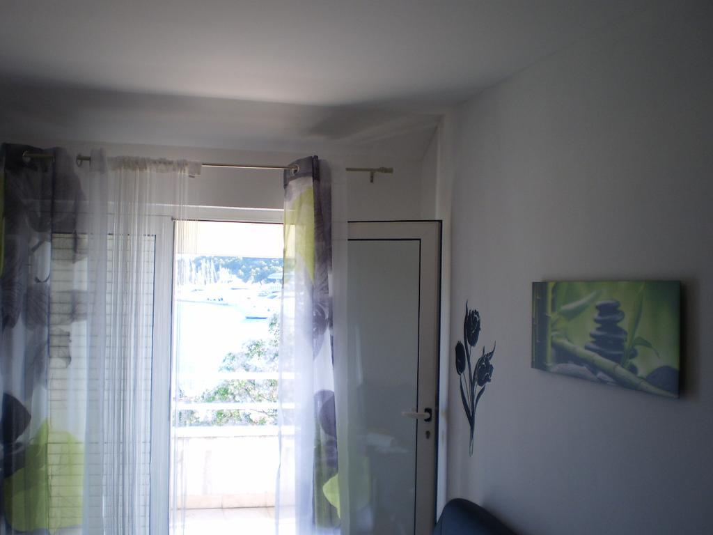 Apartments Vala ロゴズニッツァ エクステリア 写真