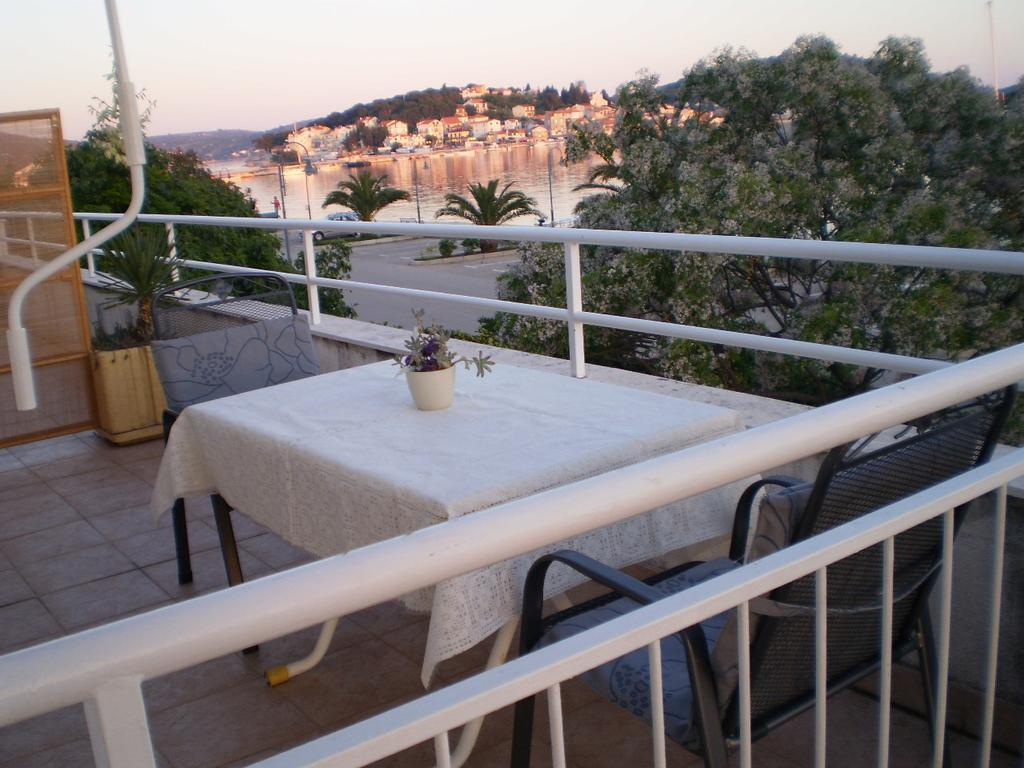 Apartments Vala ロゴズニッツァ エクステリア 写真